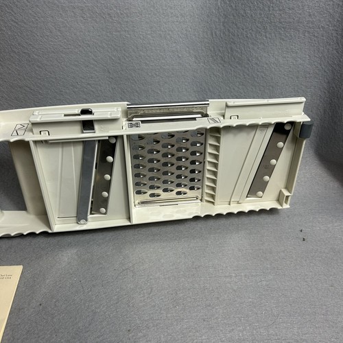 Pampered Chef Ultimate Slice & Grate Mandoline Food Slicer 4 Blades Not Complete - Picture 8 of 8