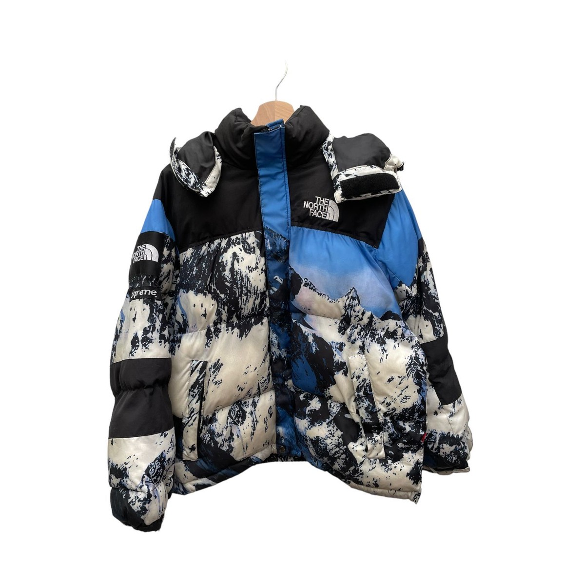 Supreme x North Face Nupse Snow Mountain Puffer Jacket Full Supreme x North Face Nupse Snow Mountain Puffer Jacket Full