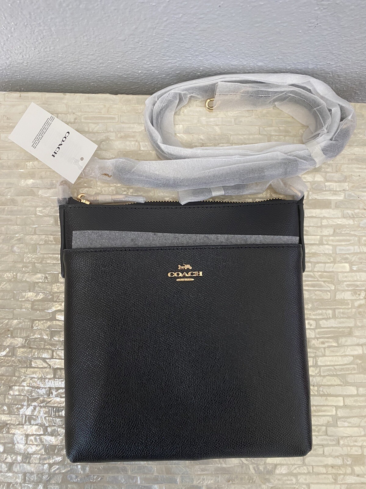 Coach Kitt Messenger Crossbody Crossgrain leather Gold/Black eBay