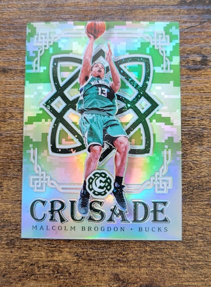 2016-17 Panini Excalibur Crusade Silver Camo Malcolm Brogdon #93 Rookie RC SP