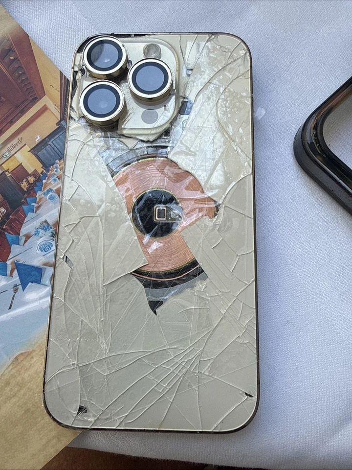Apple iPhone 14 Pro · 128GB, Foto 3 von 4