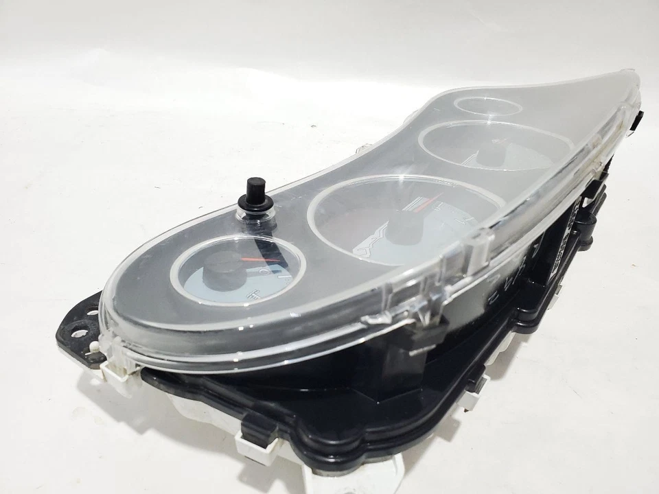 2014 Jeep Wrangler Sahara OEM 3.6L V6 4WD Speedometer Cluster 56054866AB - Image 3 of 4