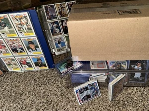 MLB Baseball Trading Card Mystery Box 