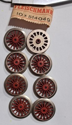 FLEISCHMANN 514049 HO 1/87 LOT 8 INSULATED WHEEL 20.25 x 17.50 mm LOCOMOTIVE 4125