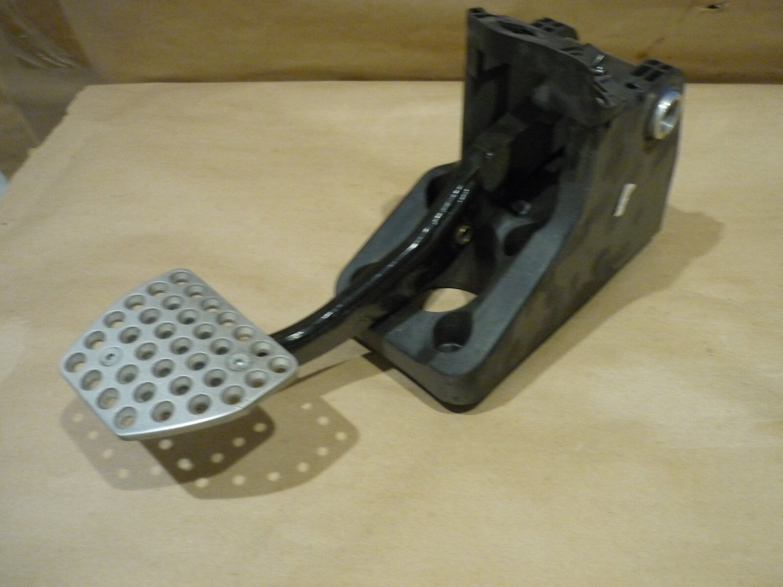Ferrari 458 - Brake Pedal Box With Pedal - P/N 256436