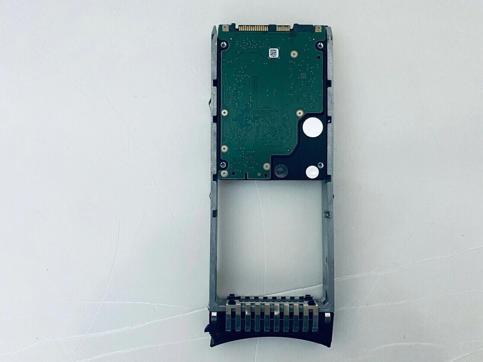 IBM 01LJ835 01LJ832 01LJ830 900G 15K SAS 12Gb/s 2.5" V5000 Gen2 HARD DRIVE HDD - Image 4 of 4