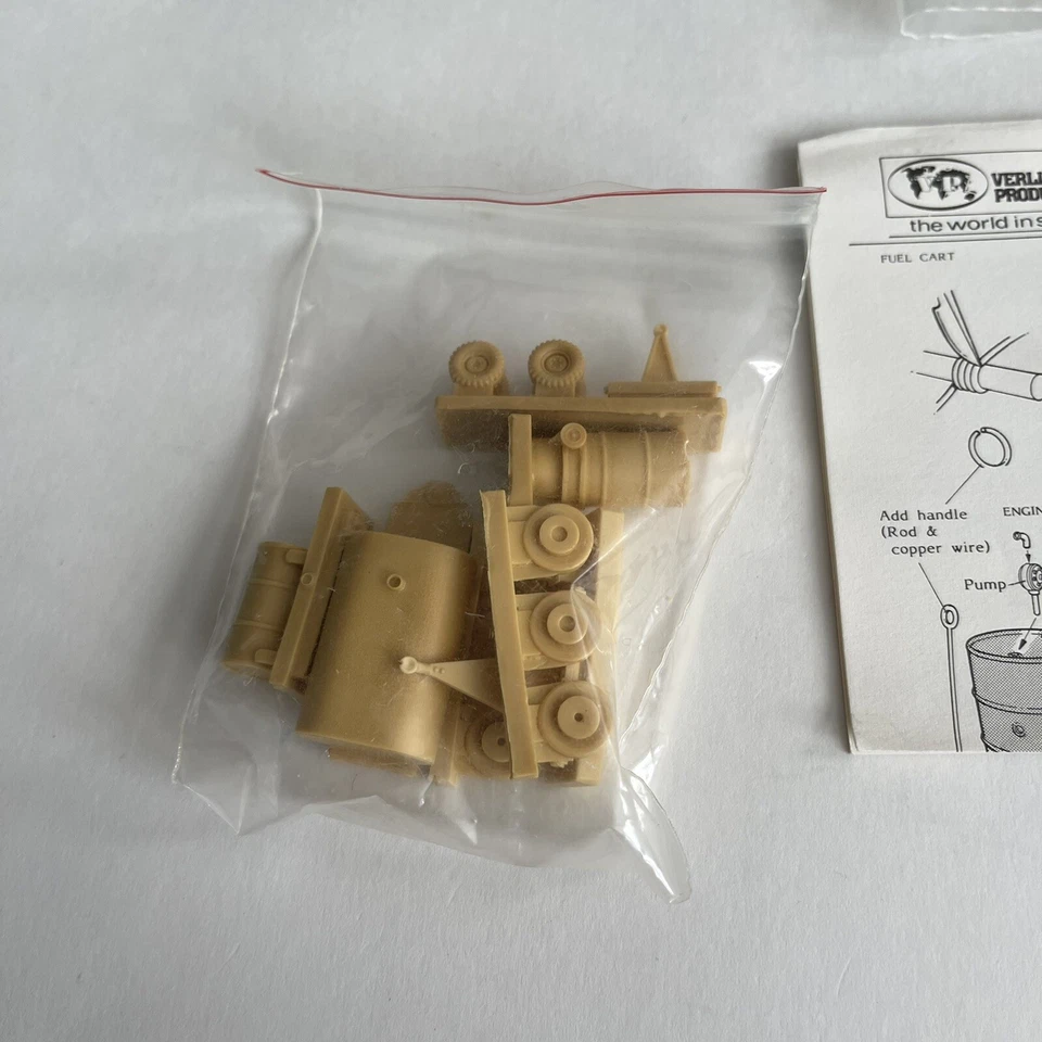 Verlinden Productions (1999) 1:48 Scale Airfield Fuel Carts/Oil Carts - Image 2 of 4