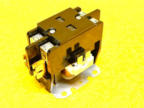 SPRECHER + SCHUH CDP2-A2P40A-120 2-Pole 40 FLA DEFINITE PURPOSE CONTACTOR 120V C - Picture 5 of 11