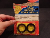 Vintage Honda Kawaski Leak Proof Fork Seals 7210 31mmx43mm Vintage Honda Kawaski Leak Proof Fork Seals 7210 31mmx43mm
