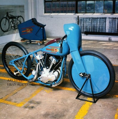 Harley-Davidson Knucklehead record bike 1937 motorcycle photo