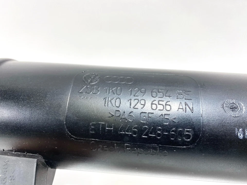 15-18 AUDI Q3 8U 2.0L MOTOR PURIFICADOR DE AR DUTO DE ADMISSÃO TUBO MANGUEIRA FABRICANTE DE EQUIPAMENTO ORIGINAL - Imagem 2 de 3