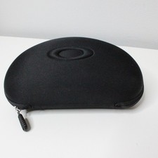 New Oakley Large Soft Vault Sunglass Case Zippered Closure