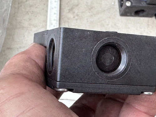 Cuerpo de interruptor de bloqueo de seguridad Schmersal 2022 AZ 15 ZVRK-M16 - Imagen 5 de 8