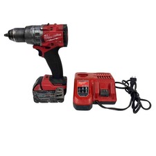 Milwaukee M18 FUEL 2904-20 1/2" Hammer Drill/Driver Kit