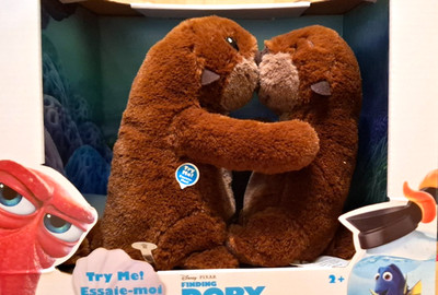 Original Disney Store Finding Dory Otter Plush Set 2 Plüsch Otter