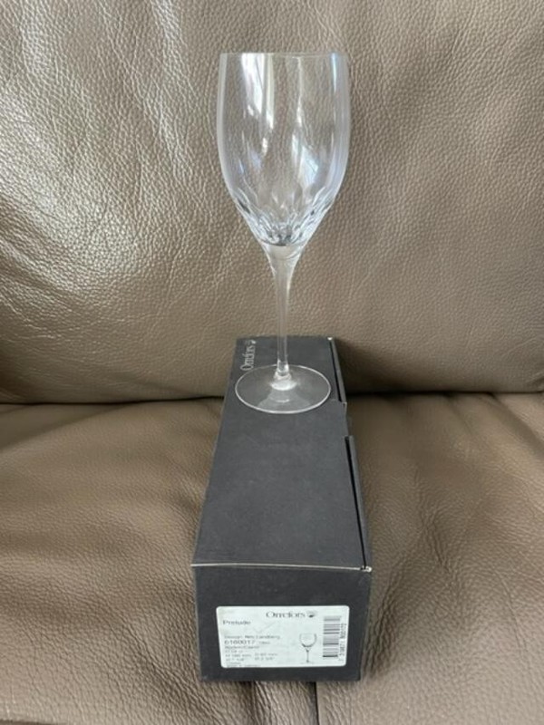 Orrefors Prelude Claret. New in Box.