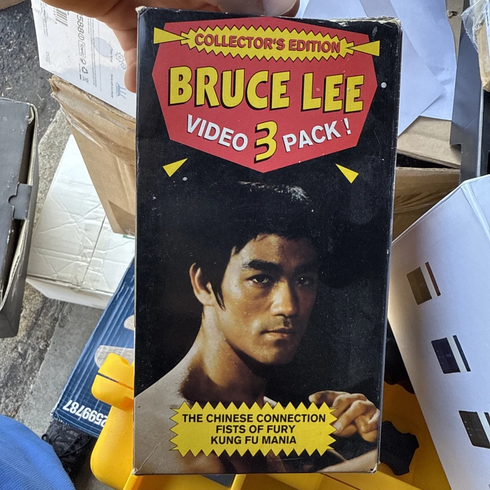 Bruce Lee Video 3 Pack Chinese Connection, Fists of Fury, Kung-Fu Mania 1993,VHS - Image 2 of 2