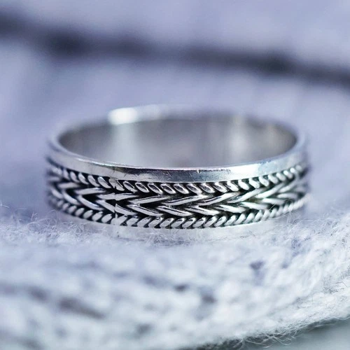 Size 14, vintage southwestern Sterling 925 silver statement ring, band w/ cable