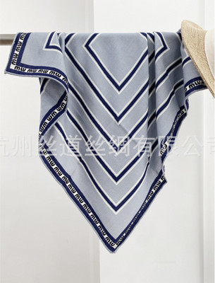 75% Cashmere 25% Silk Bandana Scarf Neckerchief Shawl Blue lace Print 26'' Wrap