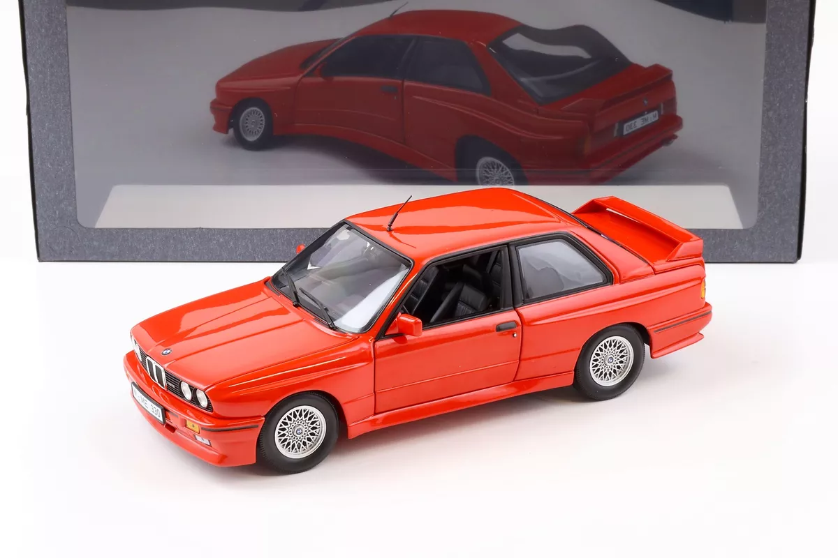 超格安一点 ミニチャンプス ミニカー 1/18 E30 DTM M3 BMW 乗用車