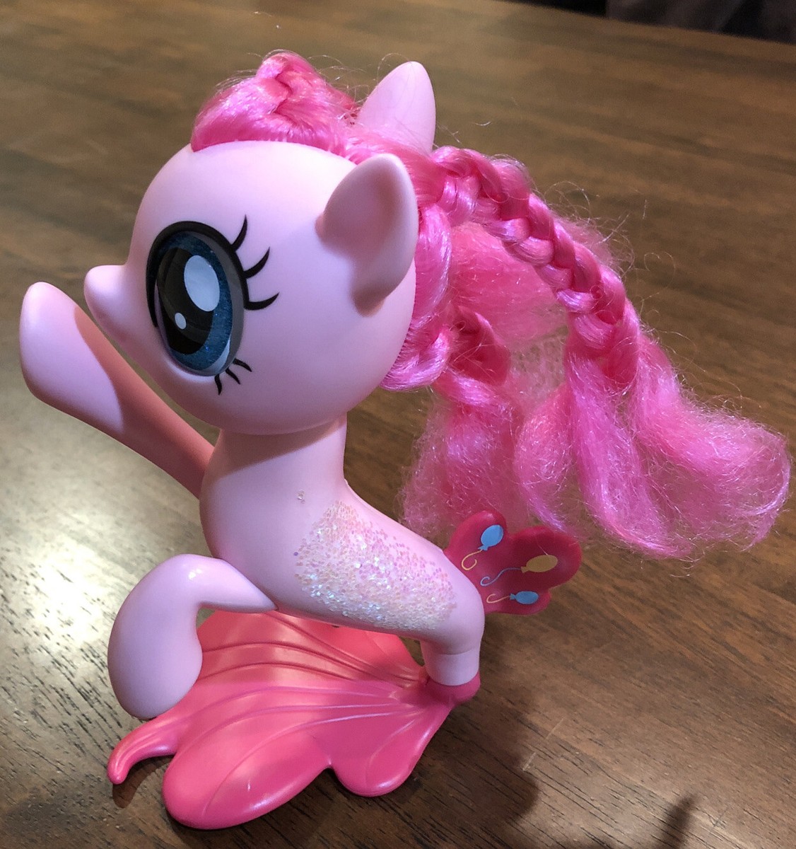 My Little Pony MLP Glitter Eye Seapony Pinkie Pie Mermaid 2017 Tail Stand