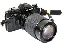 Minolta X-700 MPS 35mm Film Camera W Makinon MC 80-200mm 4.5 Lens Strap