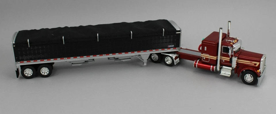 1:64 DCP *CANDY APPLE RED* Peterbilt 379 48" Flattop & Wilson Grain Trailer NIB - Image 3 of 4