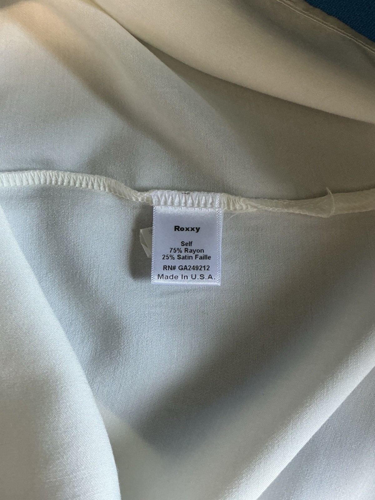 PJ Harlow Roxy Pearl Rayon Satin Faille Relaxed Scoop Neck Short Sleeve L image 6