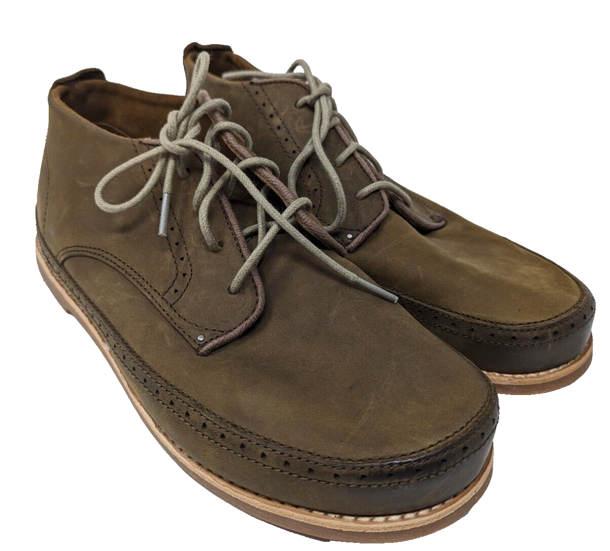 OLUKAI Honolulu Leather Lace Up Chukka Boot Size 8 OluKai Men main image 4