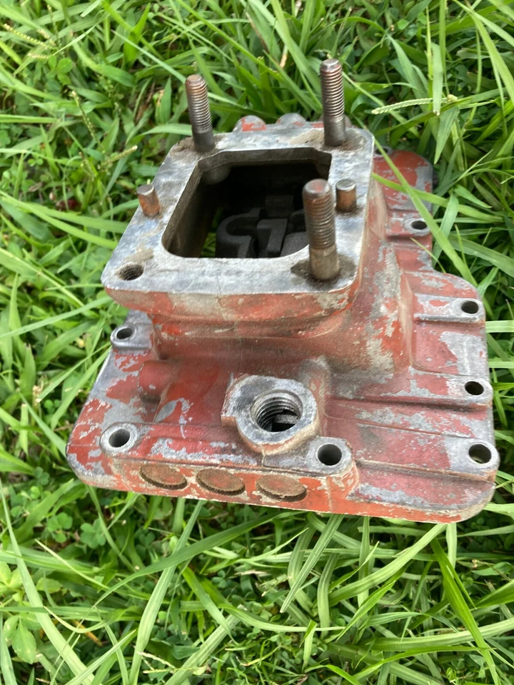 1962-74 3 Rail Triumph Spitfire Gearbox or Transmission Top Cover - Image 3 of 4