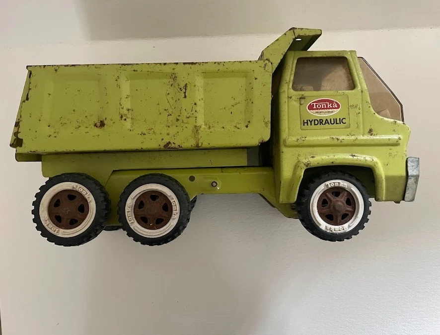 Vintage TONKA HYDRAULIC DUMP TRUCK 2585 Green Great Condition - Image 2 of 4