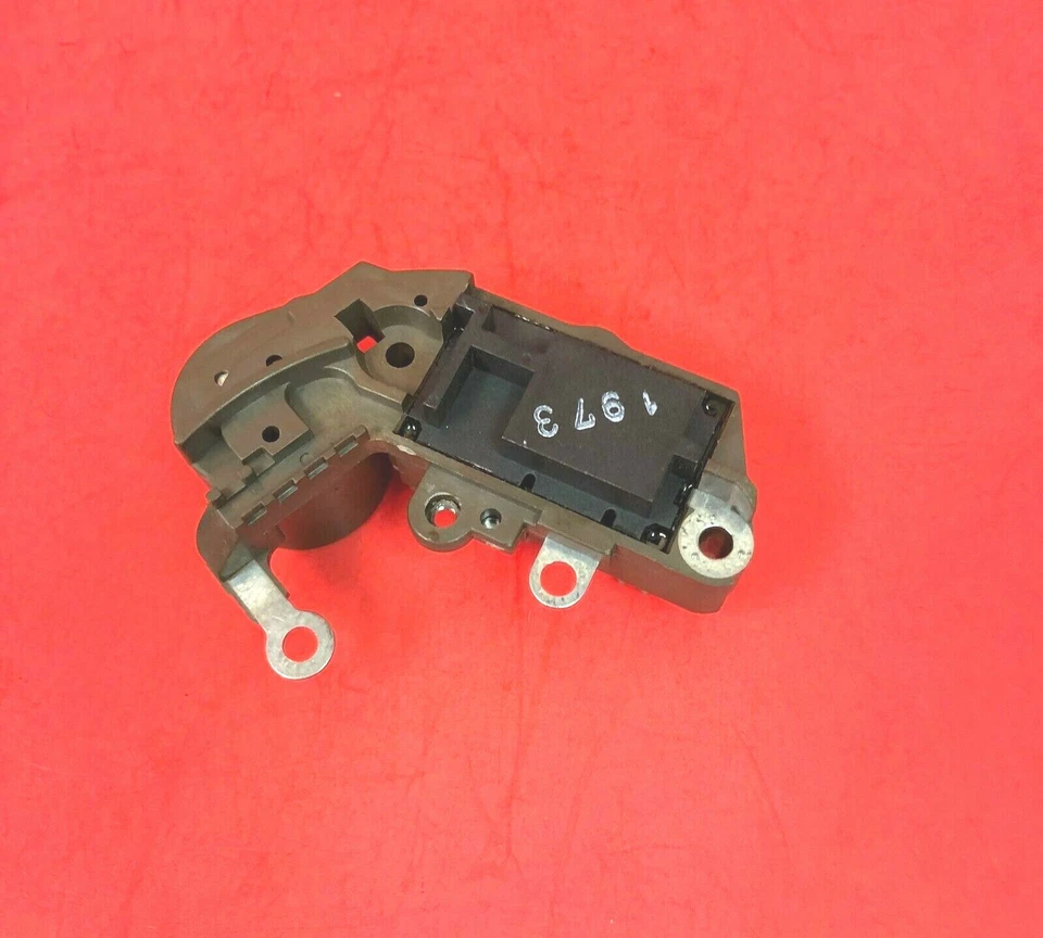 New Aftermarket Standard VR496 Reman Voltage Regulator For TOYOTA,LEXUS - Image 3 of 4