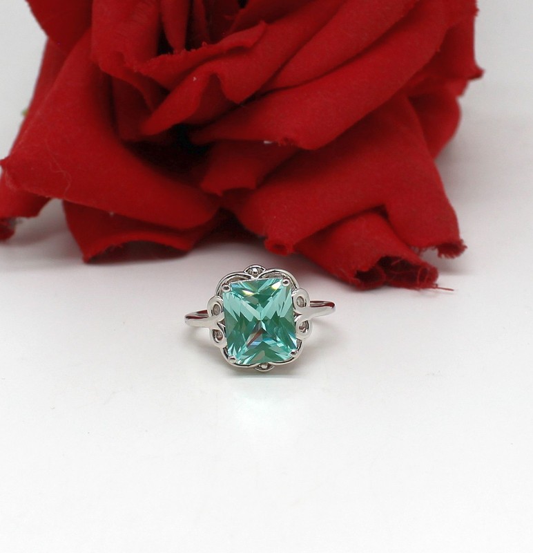 Sterling Silver NWOT JTV Lab Created  Spinel  Ring Size 10 4.95g CAT RESCUE