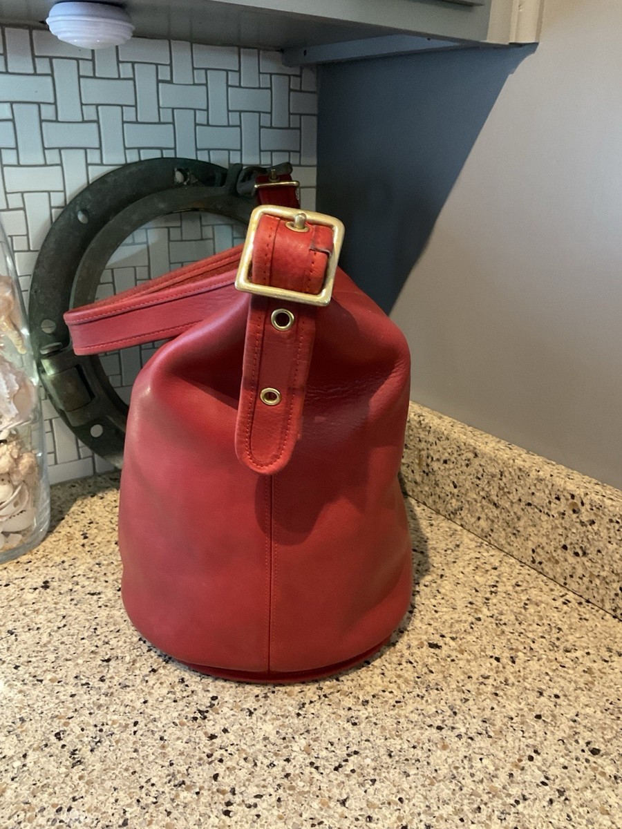 Vintage Coach Duffle Sac Bucket Glovetanned Leather 9085 Red NYC