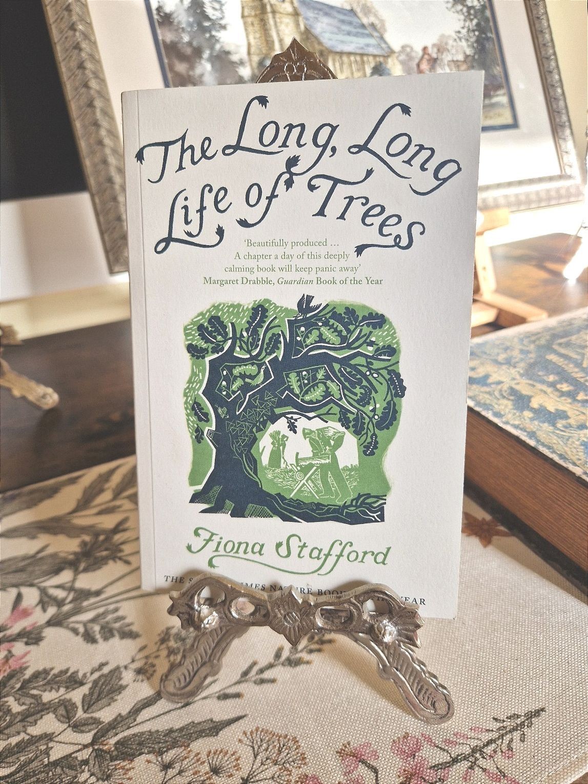 The Long, Long Life of Trees by Fiona Stafford, Paperback, ISBN: 9780300228205
