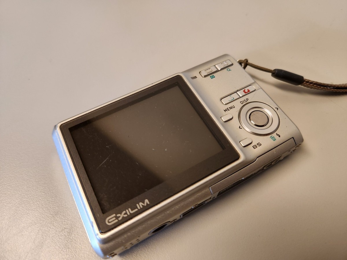 Casio Exilim EX-Z60 Digital Camera Silver - FOR PARTS/REPAIR
