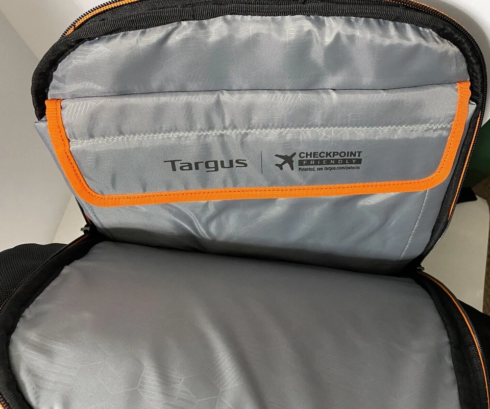 Targus 15.6 CitySmart Advanced Checkpoint-Friendly Backpack - Image 4 of 4