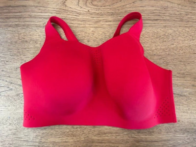 Victoria's Secret Sport Lipstick Red 32B Featherweight Max Wireless Sport Bra