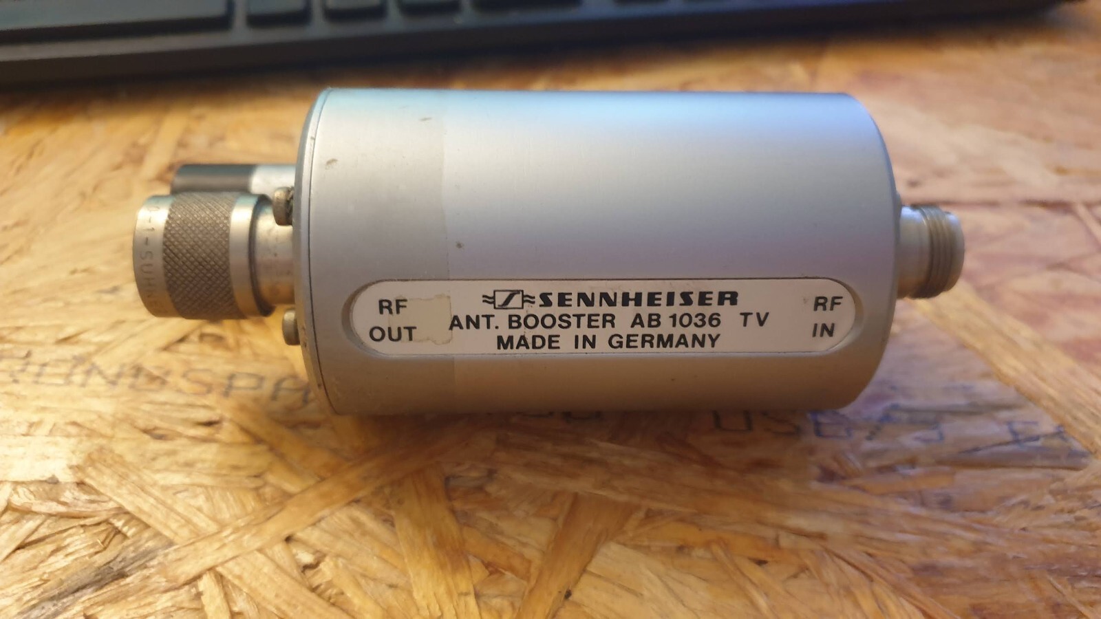 Sennheiser Antenna Booster Antenna Amplifier AB 1036 TV