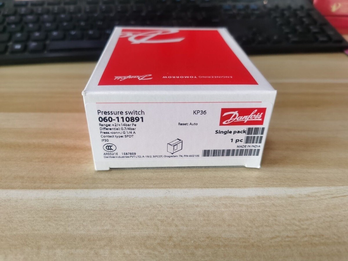 1pcs New In Box Danfoss Pressure Switch KP36 060-110891 060-1108