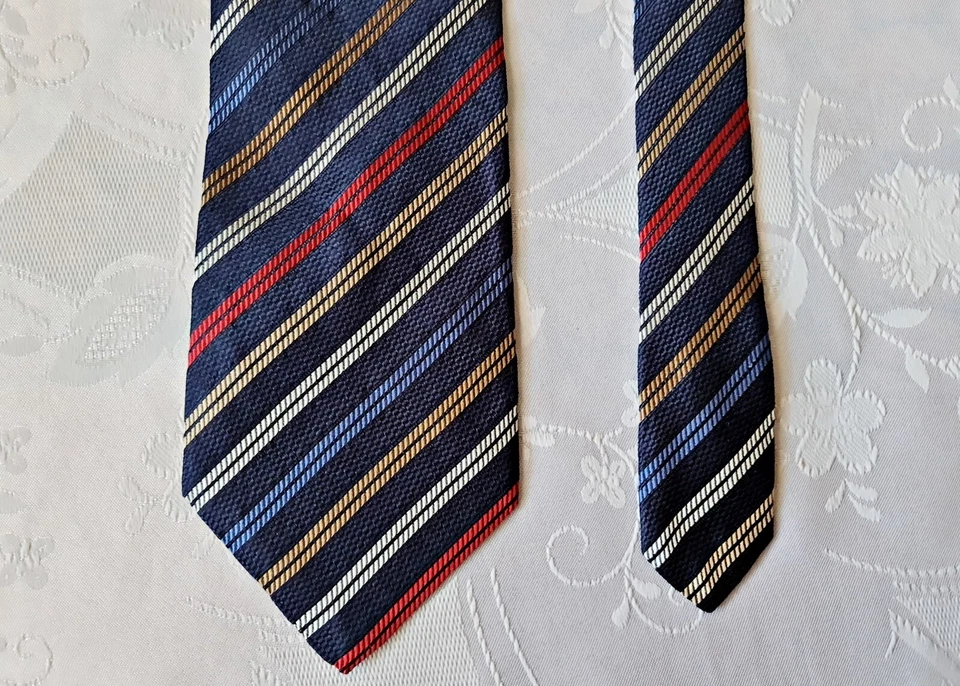 CORBATA DE HOMBRE CABALLERO SUIZA VINTAGE AUTÉNTICA PAPILLON RAYAS AZUL SEDA Foto 2 de 4