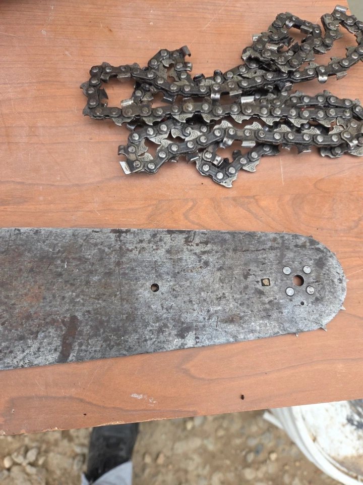 Vintage Homelite Super XL Automatic Chainsaw Read Description  - Image 3 of 4