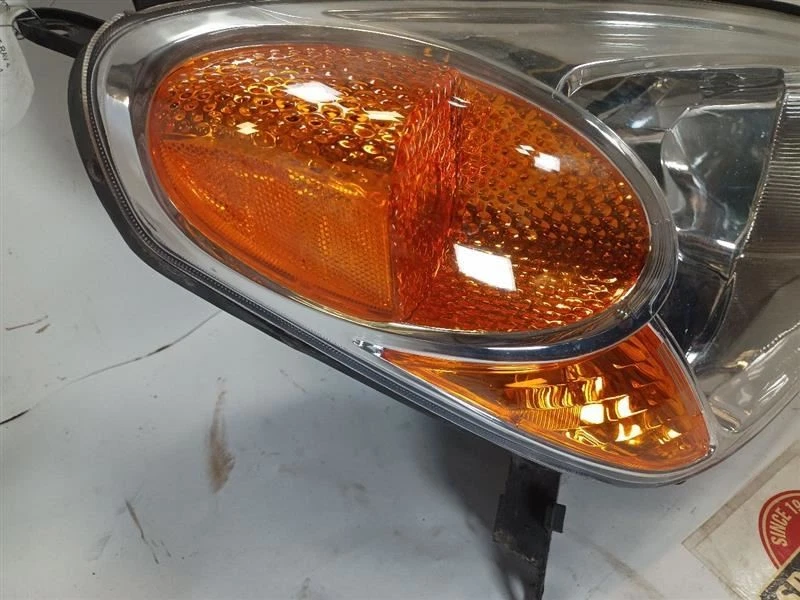 TY770-2DA001R Pasajero Derecho Faro Lámpara Lente Carcasa 04-05 RAV4 9725669 Foto 3 de 4