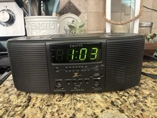 Vintage 90's Zenith Clock Radio w/ Cassette Player  Nature Sounds - Model Z321B