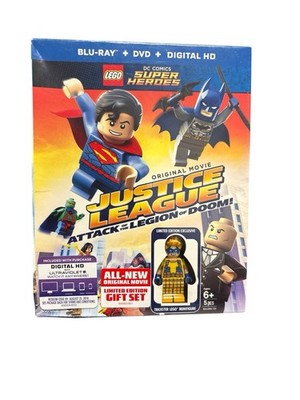 LEGO: Justice League - Attack of the Legion of Doom! Blu-ray+DVD & Trickster Fig