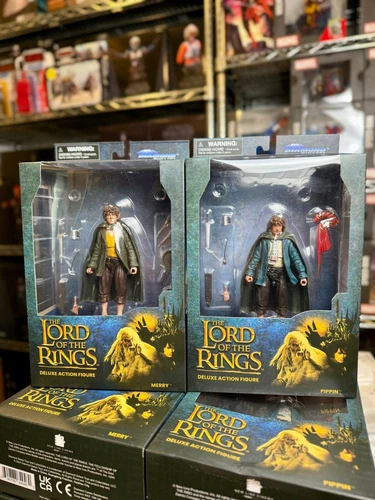 Diamond Select The Lord Of The Rings Merry & Pippin Deluxe Action Figure Set