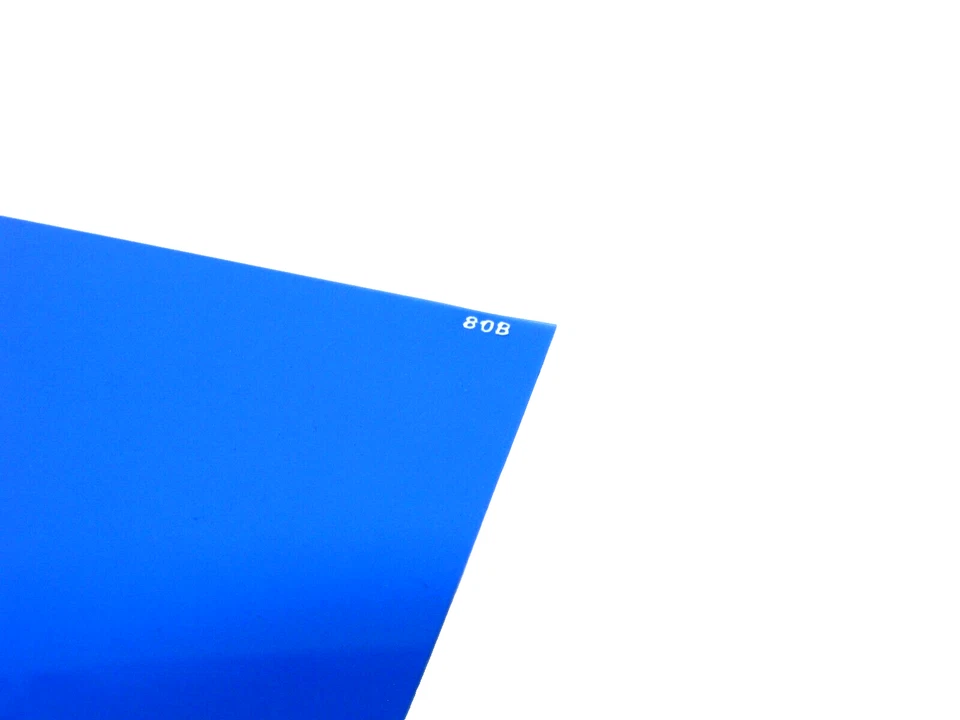 Lee Filters 100x100mm 80B Polyester Filter - Image 2 of 2