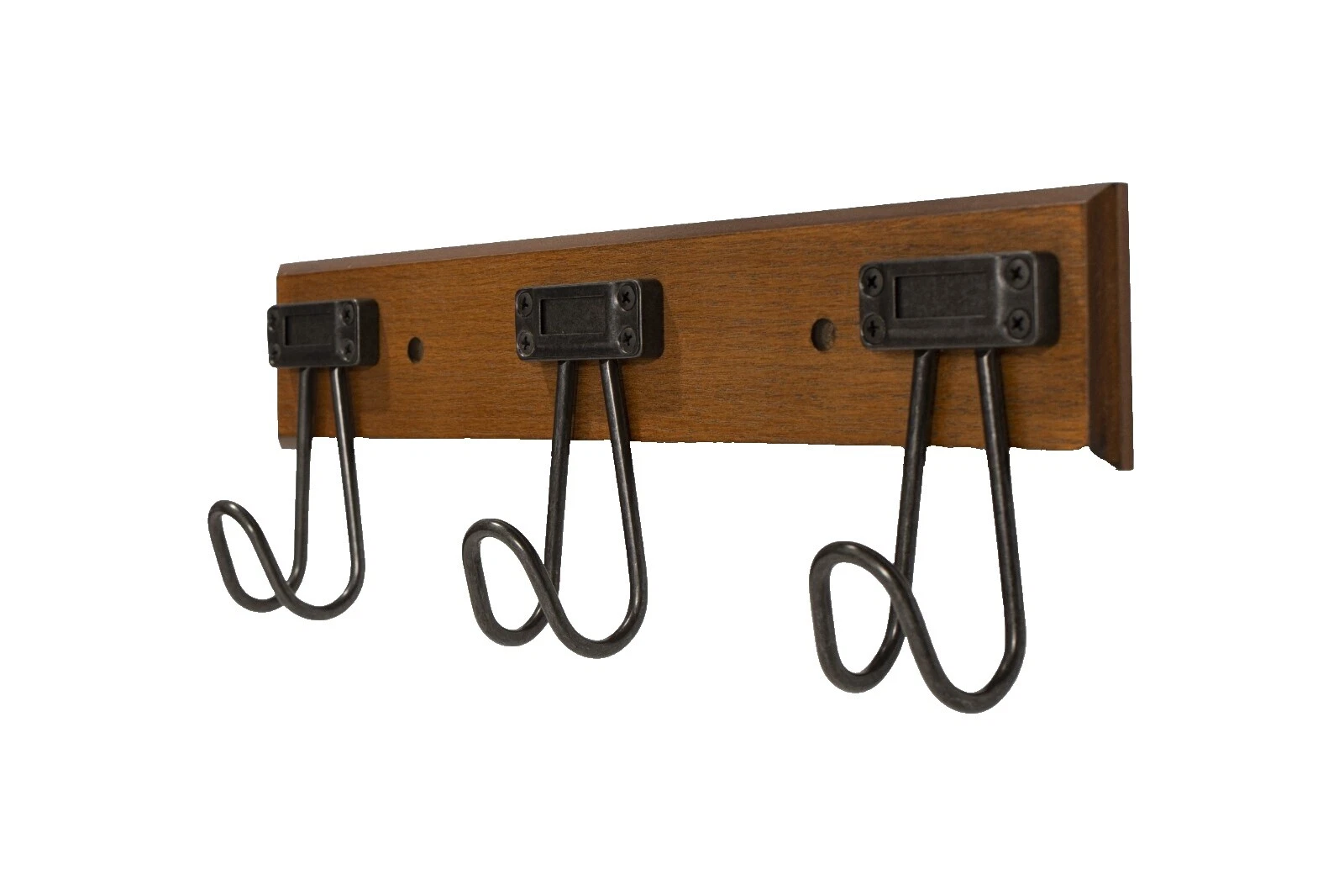 Деревянные коричневые крючки и вешалки