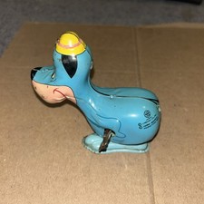 Huckleberry Hound vintage tin toy Windup Works