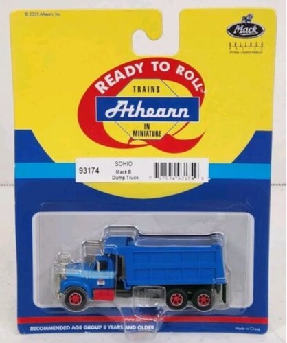 Camión de volteo Athearn 93174 HO RTR Sohio Mack B | Condition: New